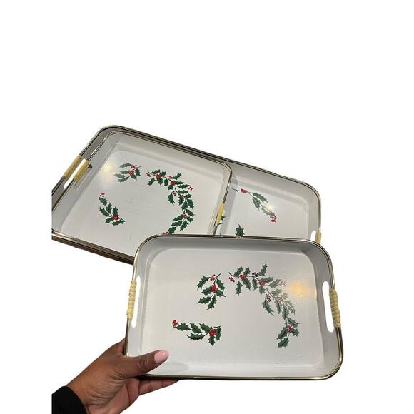 Other - Vintage Holly Berries Serving Trays Set of 3 Nesting Holiday Trays Japanese